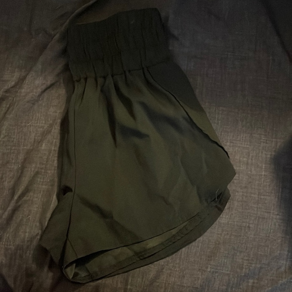 Women’s High Rise Shorts